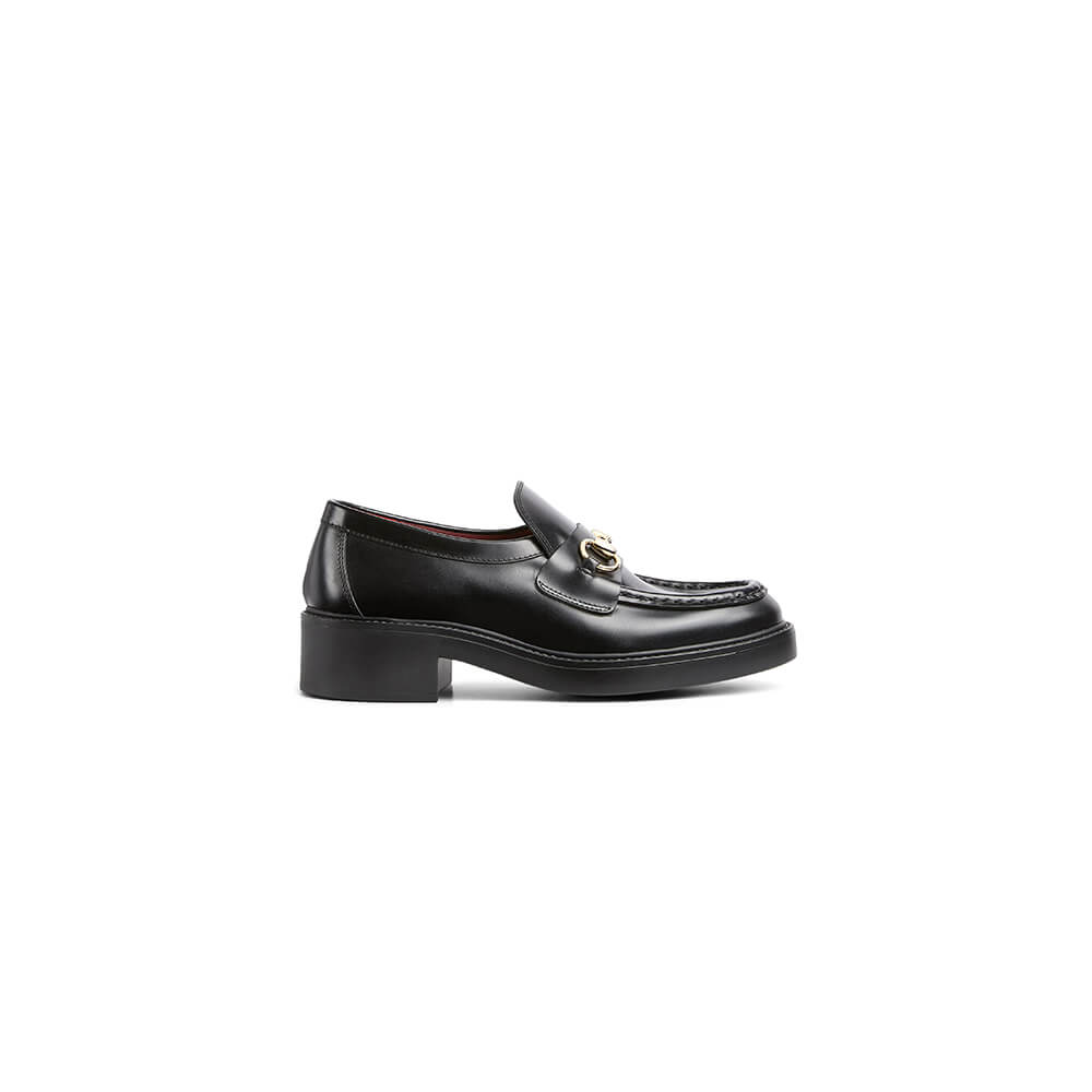 GUCCI Women s loafer with Horsebit