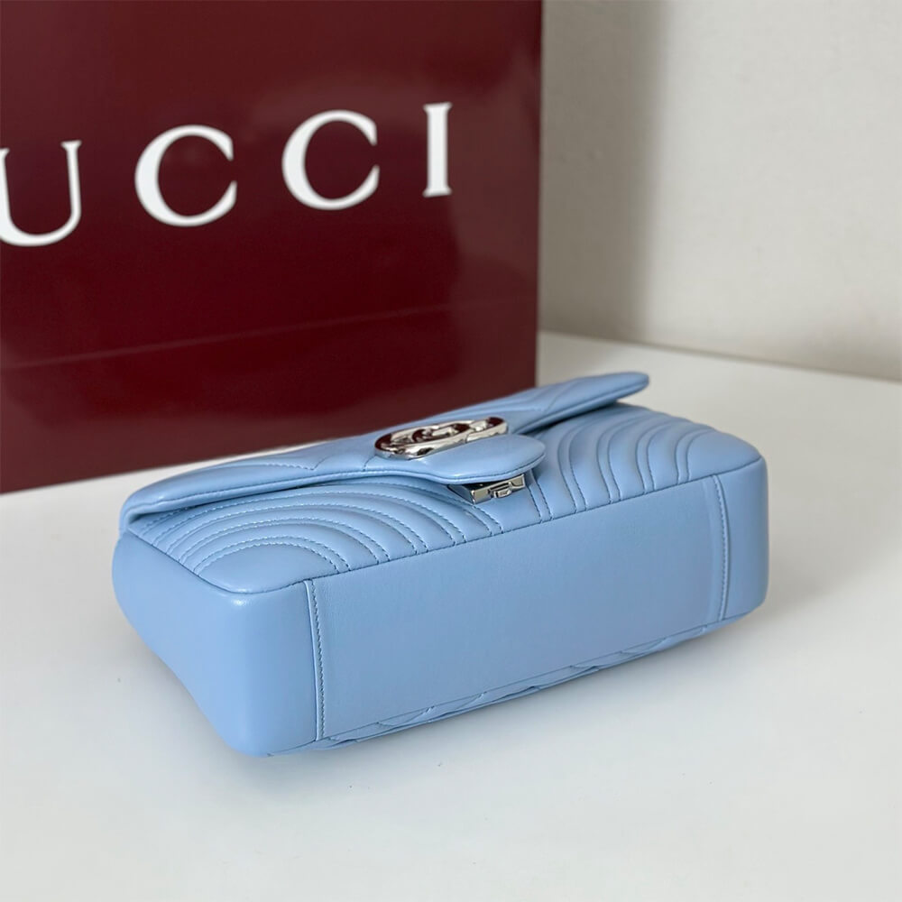 NEW GG Marmont medium shoulder bag