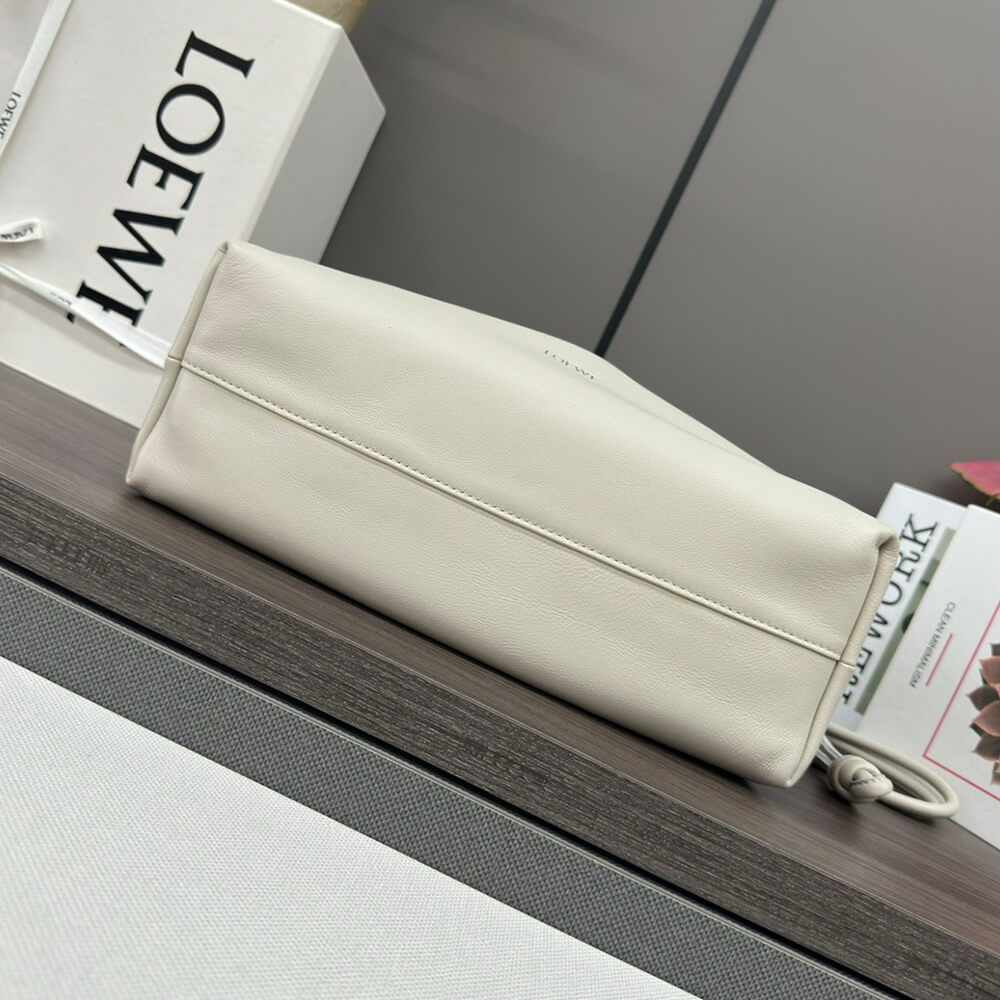 Loewe Medium Flamenco purse in mellow nappa lambskin