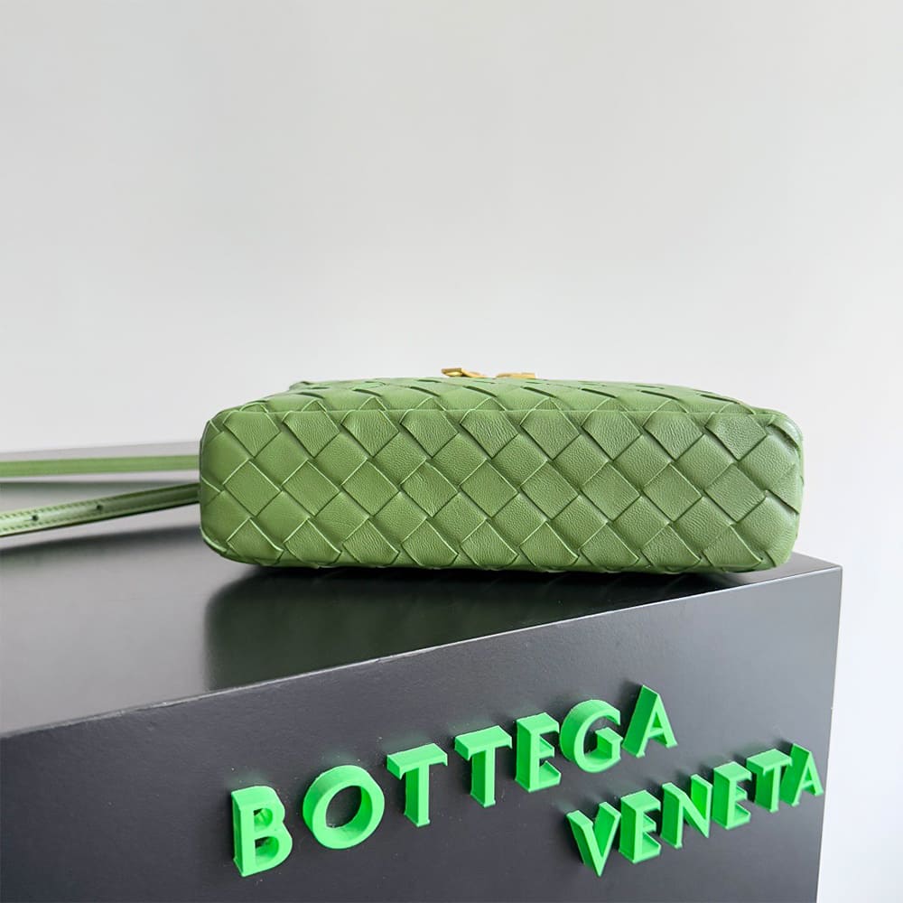 Bottega Veneta Bang Bang Vanity Case(high-end grade)