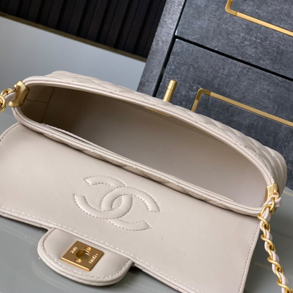 CHANEL Mini Flap Bag with Top Handle(HIGH-END GRADE)