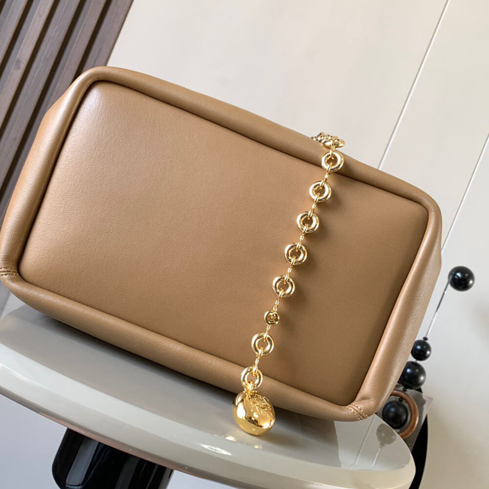 Loewe Medium Squeeze bag in nappa lambskin